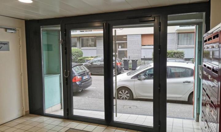 Installation porte Clermont-Ferrand